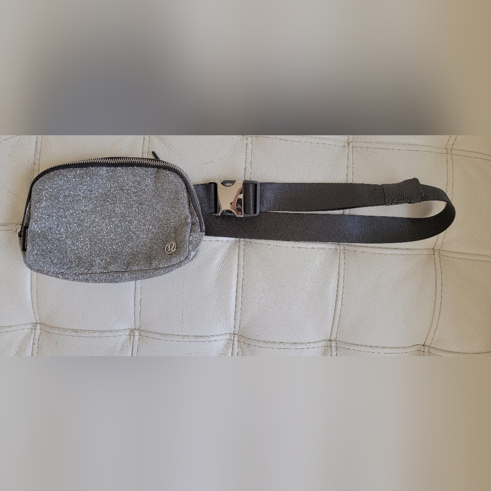 Everywhere Belt Bag 1LGlitter